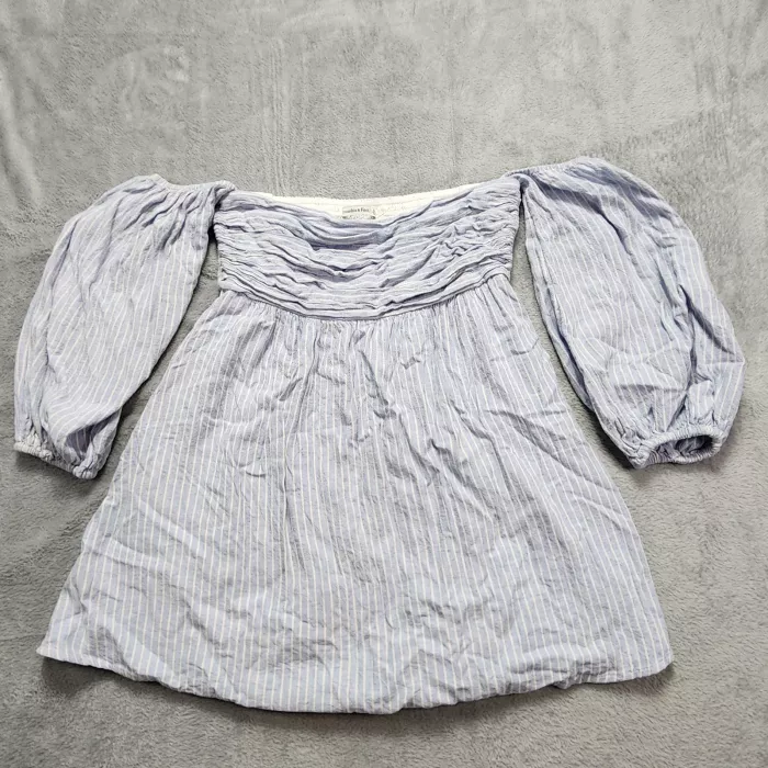 Abercrombie & Fitch Top Size M Blue Striped Linen Blend Off Shoulder Puff Sleeve - Front
