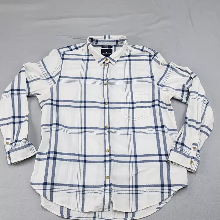 American Eagle Outfitters Womens XL Boyfriend Button Up Shirt Blue Plaid Cotton - Front