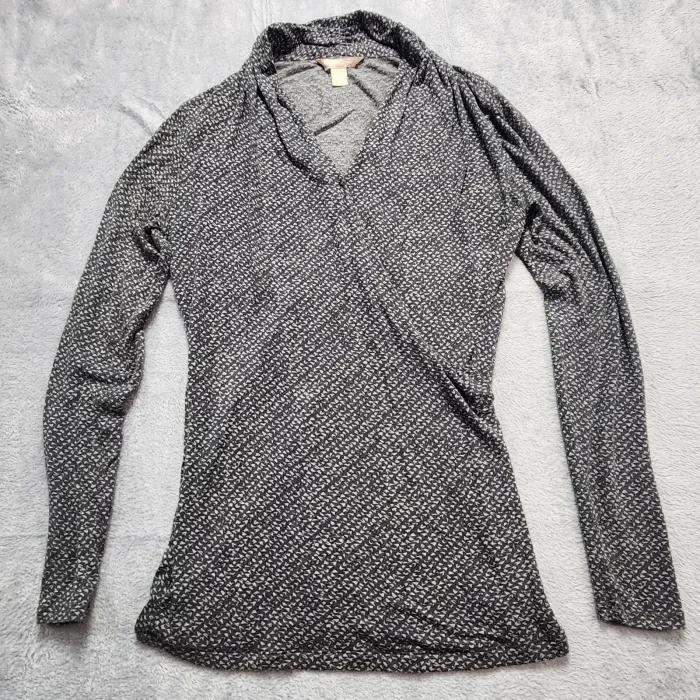 Banana Republic Top Women's Small Charcoal Gray Shawl Collar Geometric Modal Shi - Front