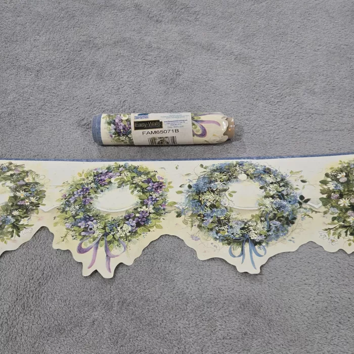 Chesapeake Country Floral Scalloped Wallpaper Border Pre-Pasted Cream New - Main