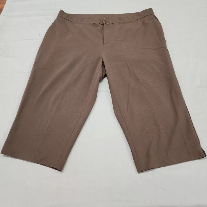 cj banks Womens Plus Size 22W Brown Stretch Capri Pants Flat Front Elastic Back - Front