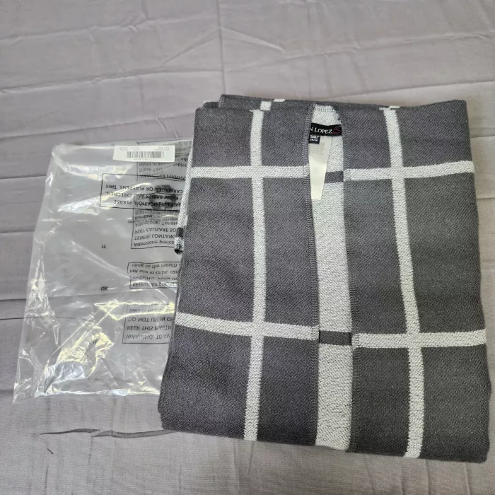 Colleen Lopez Plus 2X Gray Windowpane Plaid Open Front Poncho Wrap Sweater - Main
