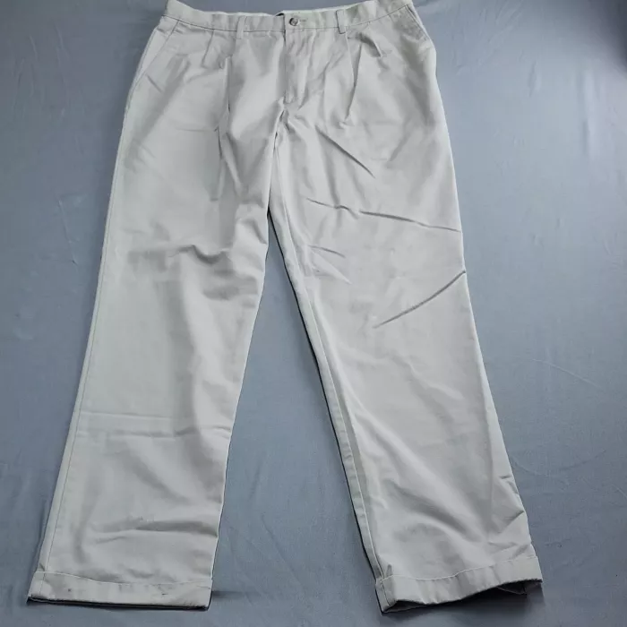 Dockers D3 Classic Fit Khakis Mens 36x36 Actual 34x34 Beige Pleated Pants - Front