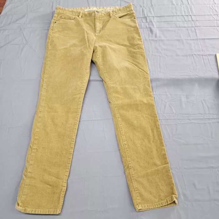 Eddie Bauer Womens 10 Tan Corduroy Pants Boyfriend Slim Leg Stretch Mid Rise - Front