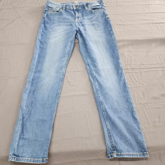 G.H. Bass & Co. Womens Jeans Size 10 Blue Straight Mid Rise Stretch Denim 30x29 - Front