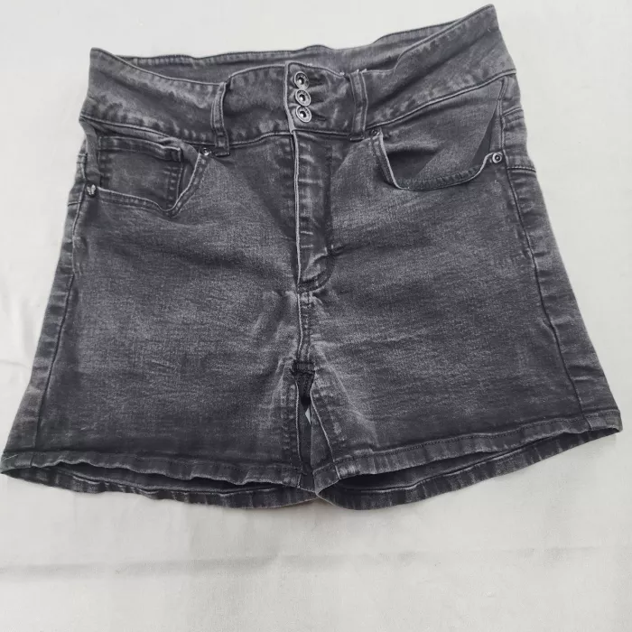 HT Denim Women's Size 11 Black High Rise Super Skinny Jean Shorts 3-Button - Front