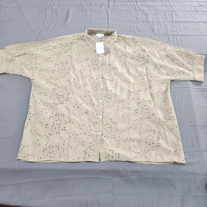 J. Jill Womens MP Medium Petite Beige Bamboo Cotton Eyelet Button Front Blouse - Front