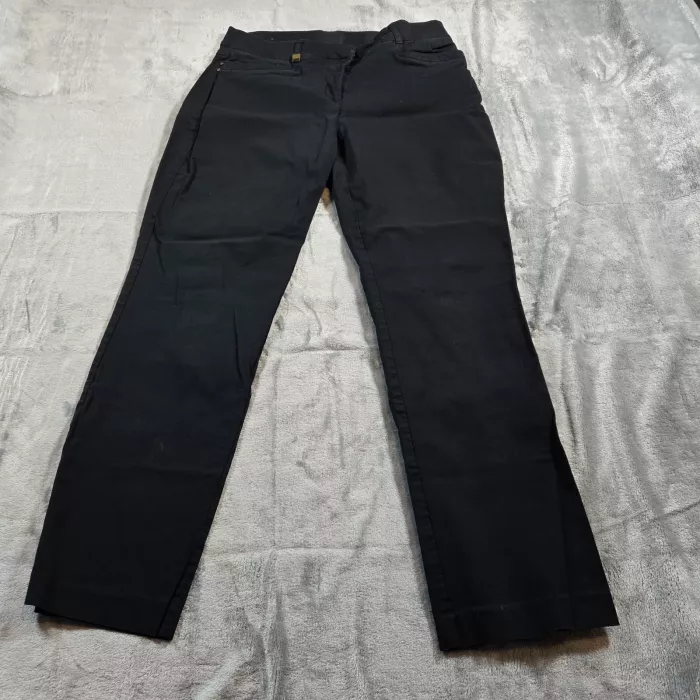 JM Collection Pants Women's 12 Black Tummy Control Straight Leg Stretch Ponte - Front