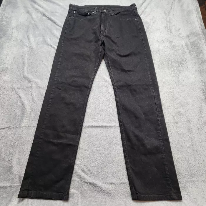 Levi's 505 Jeans Men's 34x32 Black Regular Fit Straight Leg Denim Zip Fly Classic - Front