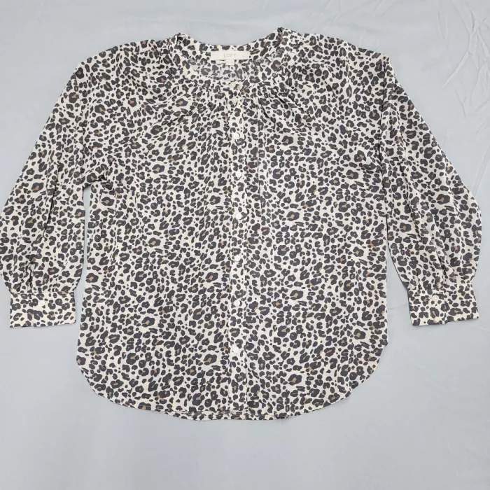 LOFT Womens Blouse Medium Petite MP Leopard Animal Print Button Up 3/4 Sleeve - Front