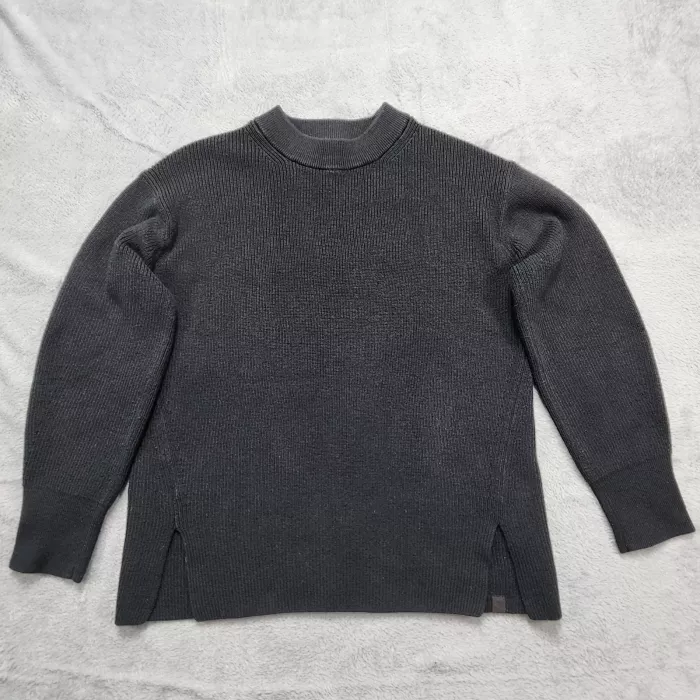 Lululemon Merino Wool Blend Crewneck Sweater Charcoal Gray Womens 4 - Front