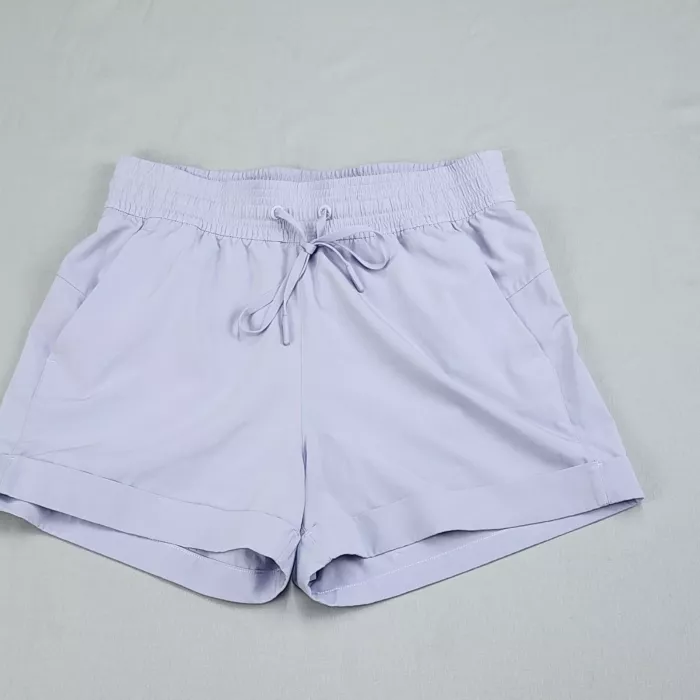 Lululemon Womens Size 4 Lavender Athletic Shorts Mid Rise Pockets 3in Inseam - Front