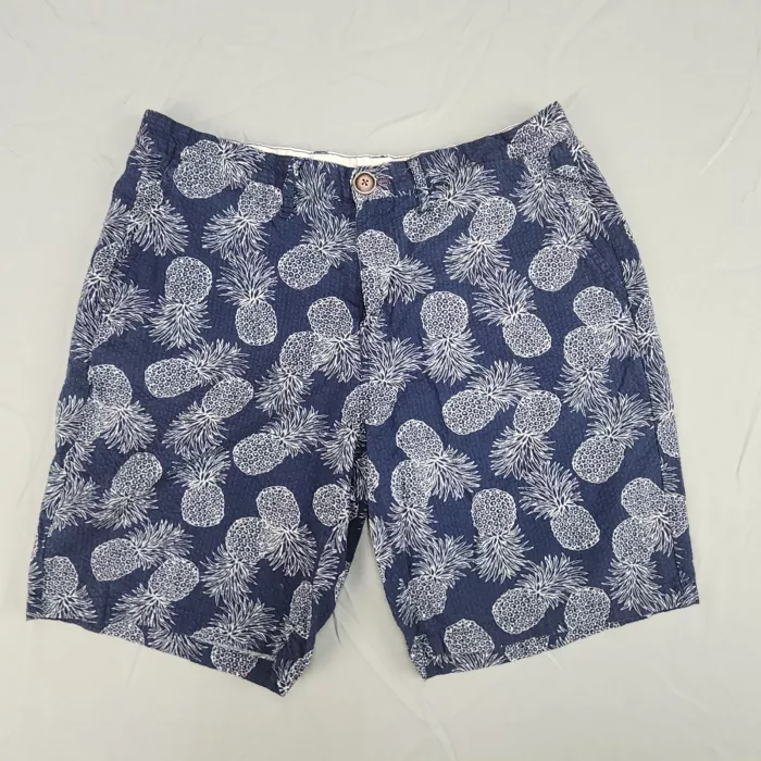 Nifty Genius Mens 31 Navy Blue Pineapple Seersucker Flat Front Chino Shorts - Front
