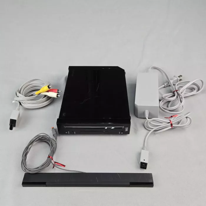 Nintendo Wii System Console Black RVL-001 GameCube Compatible NTSC Working - Main