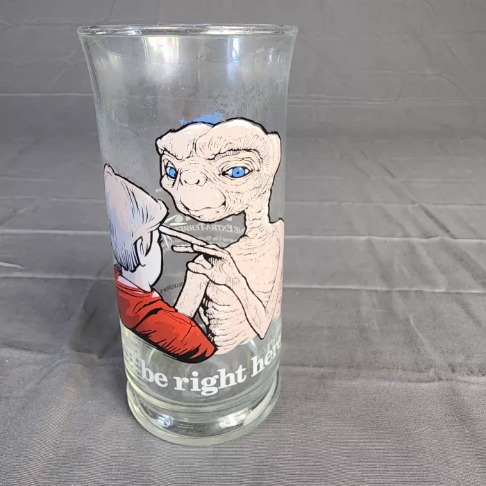 Pizza Hut E.T. The Extra-Terrestrial 1982 Collector's Series Glass - Front