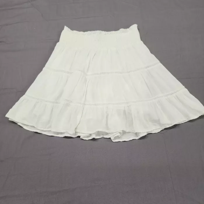 Rails Womens Size M White Tiered Mini Skirt Smocked Waist Lace Trim Gauze - Front