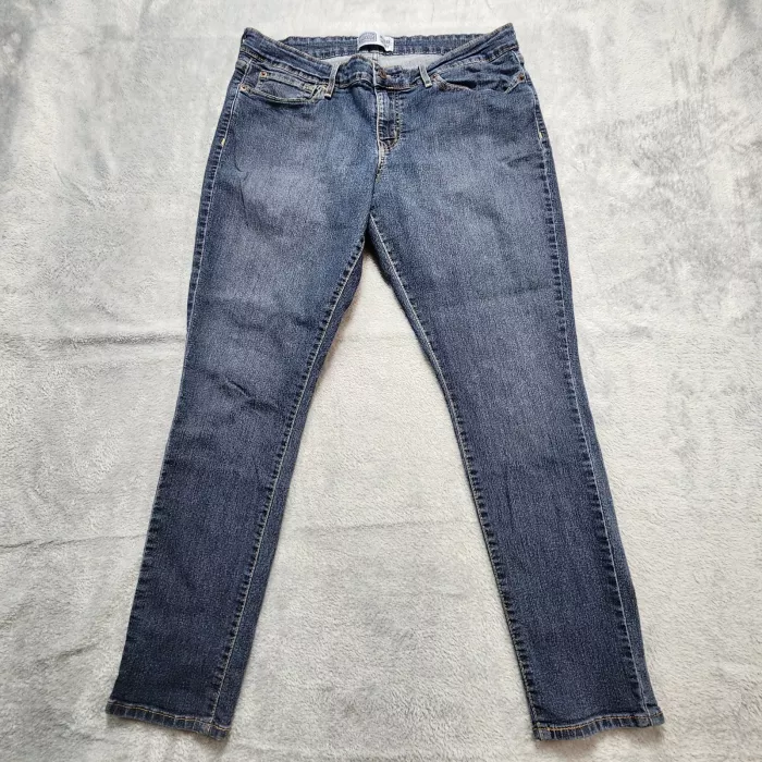 Signature by Levi Strauss Jeans Women 34 Modern Skinny Blue Denim Mid Rise Zip - Front