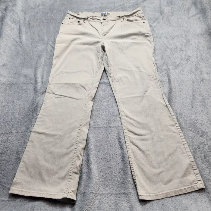 Signature Levi Strauss Jeans Womens 16 Beige Khaki Bootcut Low Rise Stretch - Front