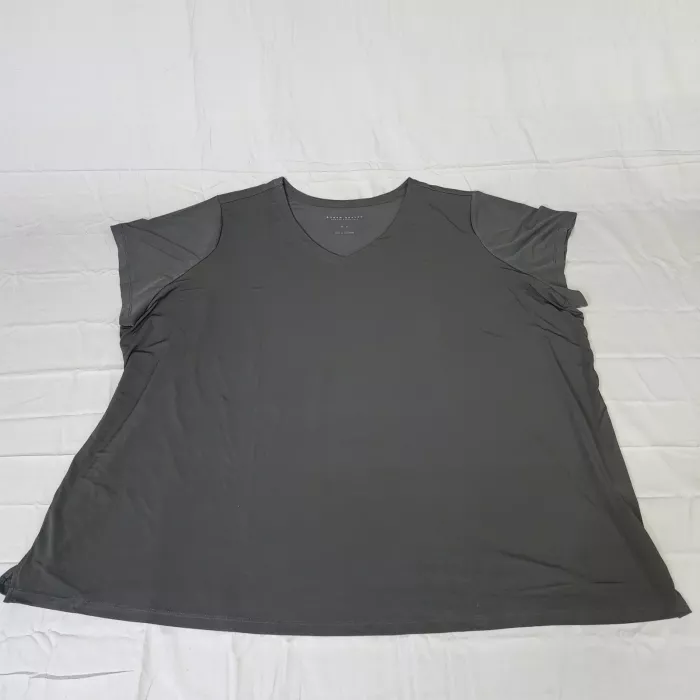 Susan Graver Modern Essentials Plus 5X Black V Neck Short Sleeve Knit Top - Front