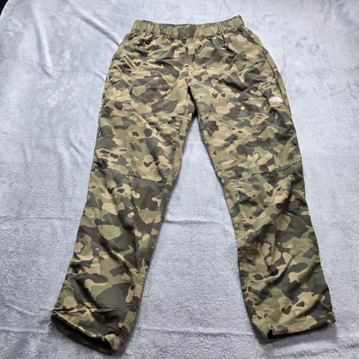 The North Face Pants Men's Medium Green Camo Nylon Track Hiking Mesh Lined - Front
