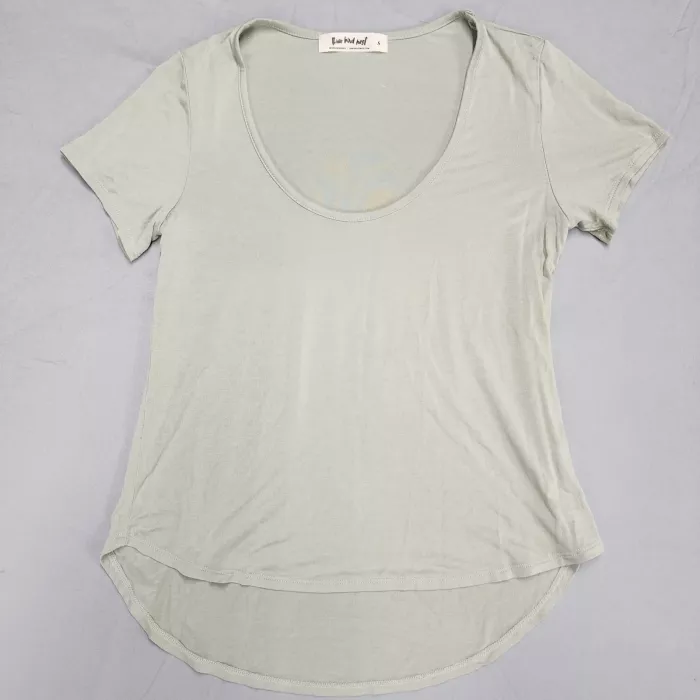 Three Bird Nest Womens S Light Green T-Shirt Short Sleeve Scoop Neck High Low - Front