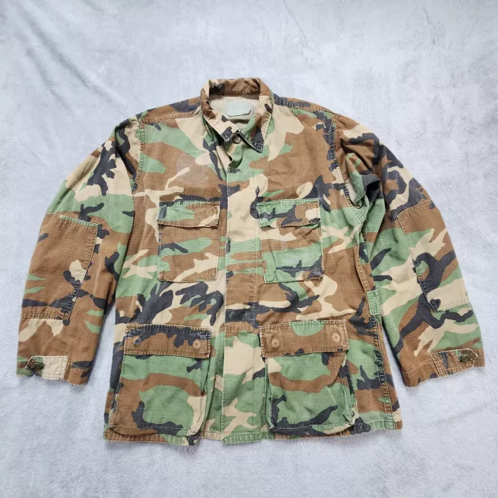 US Military BDU Coat Jacket Medium Regular Woodland Camo Ripstop Vintage 1989 - Front