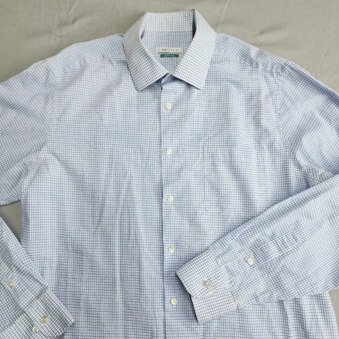 VANHEUSEN Slim Fit Dress Shirt Men's 16.5 Tall White Blue Grid Wrinkle Free - Main