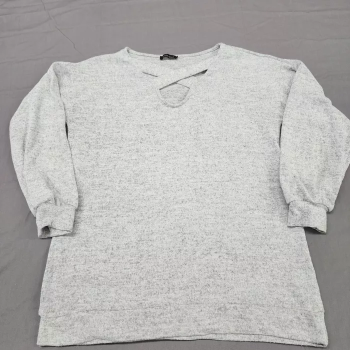White Birch Women's M Sweater Heather Gray Cutout Criss Cross Neck Pullover - Front