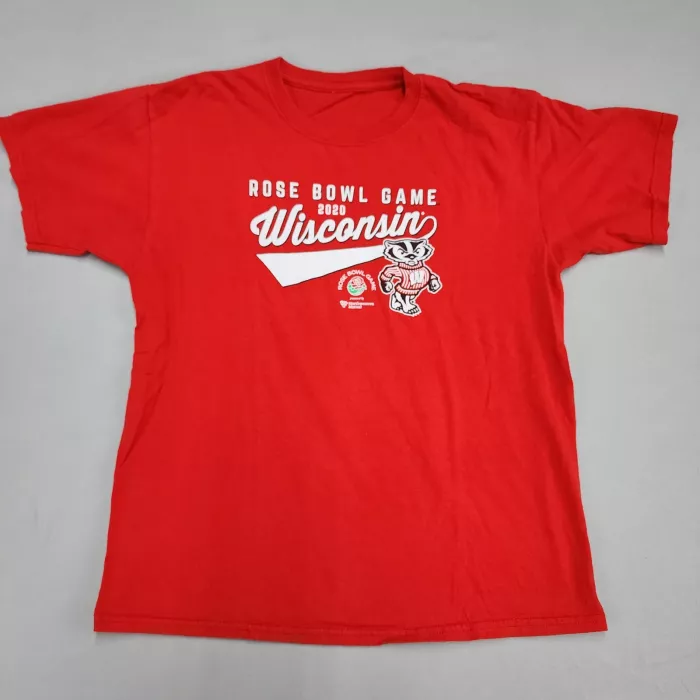 Wisconsin Badgers 2020 Rose Bowl Game T-Shirt Womens Medium Red Graphic Tee - Front