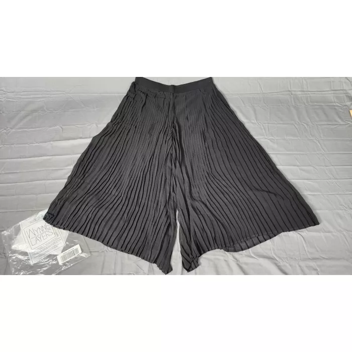 Wynne Layers Women's XL Black Pleated Wide Leg Cropped Palazzo Pants High Rise - Main