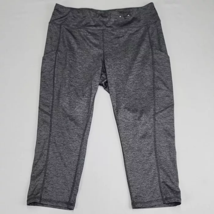 Xersion Womens 1X Plus Heather Gray Capri Leggings Quick Dri Pockets Stretch - Front