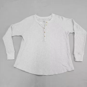 American Eagle Womens L Gray Waffle Knit Henley Long Sleeve T-Shirt Button - Front