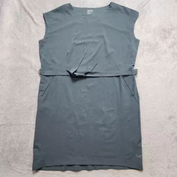 Arc'teryx Contenta Dress Women's Small S Blue Shift Sleeveless Belted Pockets - Front