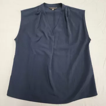 Banana Republic Blouse Womens XS Navy Blue V-Neck Sleeveless Pleated Top - Front