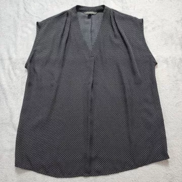 Banana Republic Womens XS Black Polka Dot Sleeveless V-Neck Pleated Blouse Top - Front