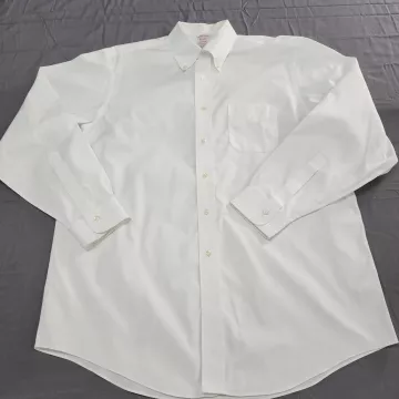 Brooks Brothers Madison Dress Shirt Men's 16.5 35 White Non-Iron Button Down - Front