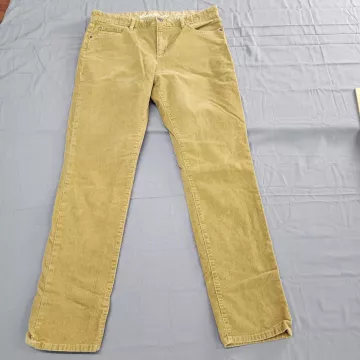 Eddie Bauer Womens 10 Tan Corduroy Pants Boyfriend Slim Leg Stretch Mid Rise - Front