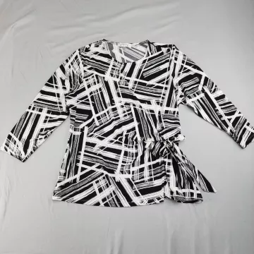 KASPER Women's 2X Black White Abstract Geometric Wrap Blouse V-Neck 3/4 Sleeve - Front