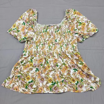 Kristin Nicole Women's L Multicolor Floral Smocked Peplum Puff Sleeve Blouse - Front