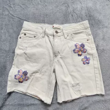 Levi's Girls Size 10 Denim Shorts Low Pitch Midi Floral Patch Cream Cut Off Jean - Front