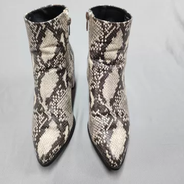 Madden Girl Womens 7M Snakeskin Booties Black White Pointed Toe Block Heel