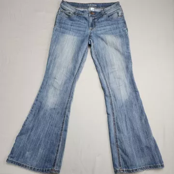 Maurices Womens Bootcut Jeans Size 10 Reg Medium Blue Mid Rise Stretch Denim - Front