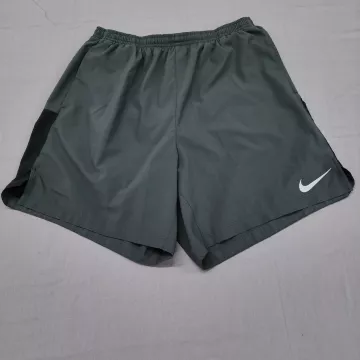 Nike Dri Fit Mens XL Dark Gray Athletic Running Shorts Mesh 7 Inseam Pockets - Front