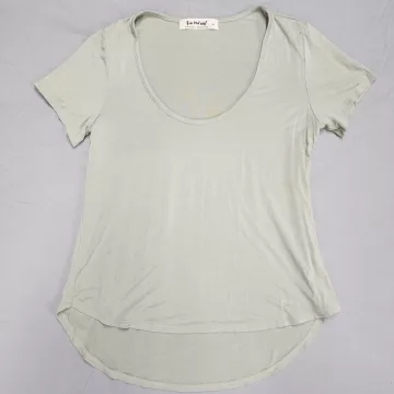 Three Bird Nest Womens S Light Green T-Shirt Short Sleeve Scoop Neck High Low - Front