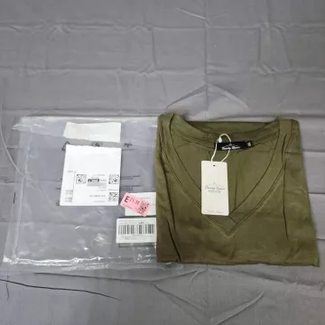 Trendy Queen Womens 4XL Plus Oversized T-Shirt Army Green V-Neck Short Sleeve - Main