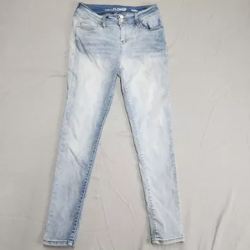 Wallflower Ultra Fit Skinny Jeans Womens Size 13 Light Blue Mid Rise Stretch - Front