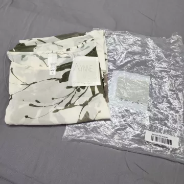 Wynne Layers 3X Plus Kimono Blouse White Olive Green Floral Sheer Poncho Top - Main