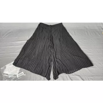 Wynne Layers Women's XL Black Pleated Wide Leg Cropped Palazzo Pants High Rise - Main