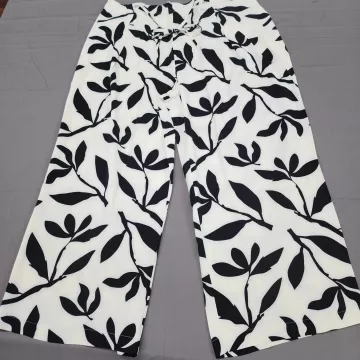 Wynne Layers Womens 2X Wide Leg Pants Black White Leaf Print High Rise Stretch - Front