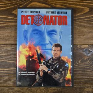 2003 Detonator DVD Movie Pierce Brosnan Patrick Stewart Rated R 98 Minutes